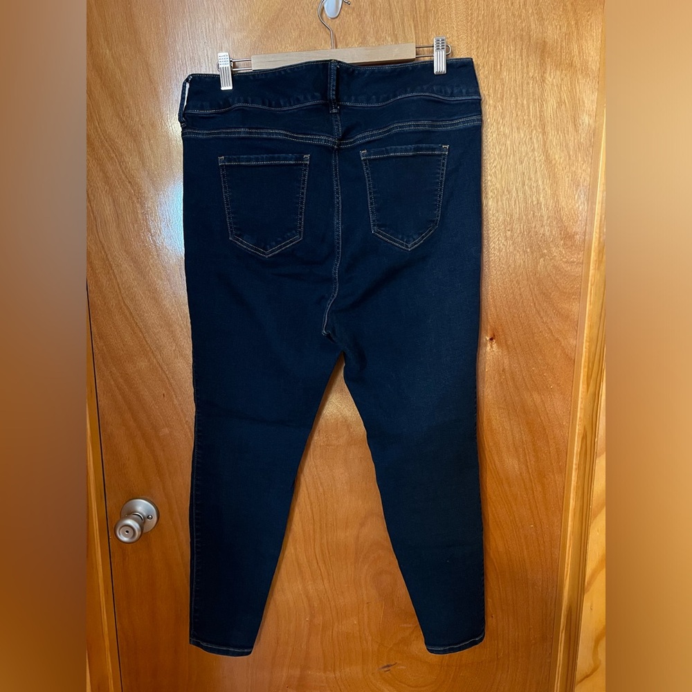 Torrid, 16S, Dark Blue, Skinny Jeans Jegging - EUC - Picture 7 of 9